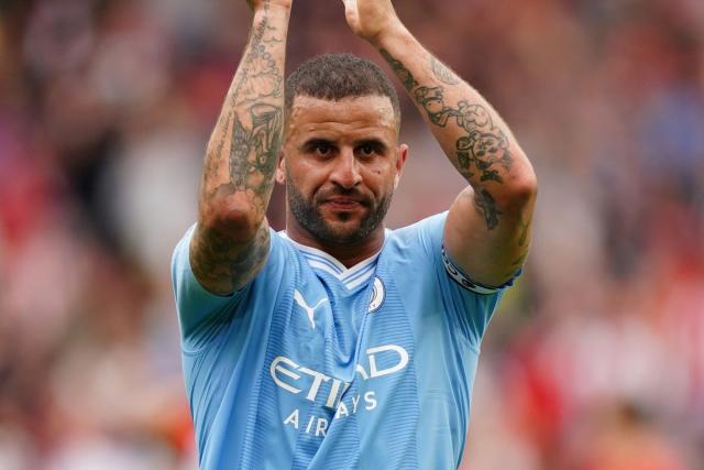 Kyle Walker sceglie di restare al Manchester City come capitano